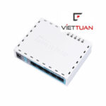 Router MikroTik RB750