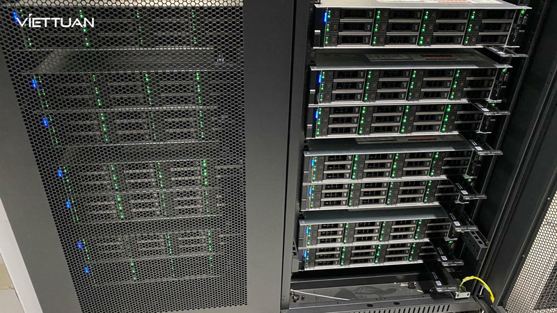 NAS Synology RS3621RPxs 6